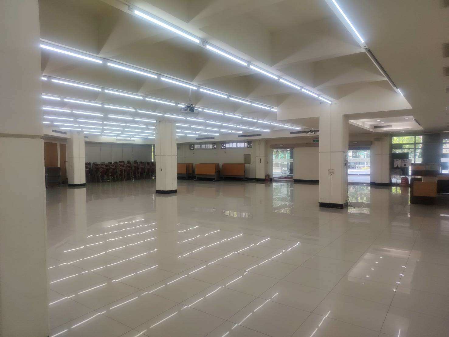 多功能廳照片2
